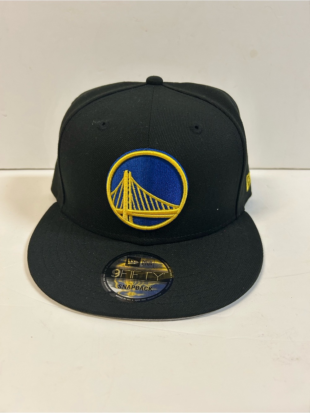 New Era Black and Yellow Golden State Snapback Hat